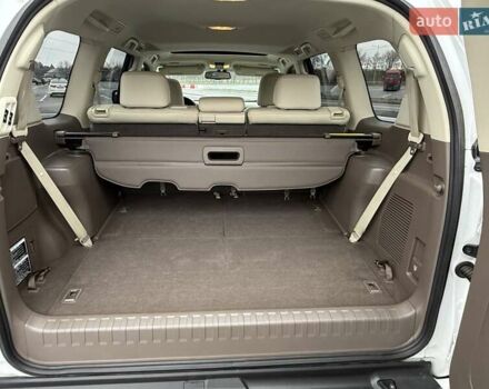 Білий Лексус ГХ, об'ємом двигуна 4.61 л та пробігом 138 тис. км за 28500 $, фото 17 на Automoto.ua