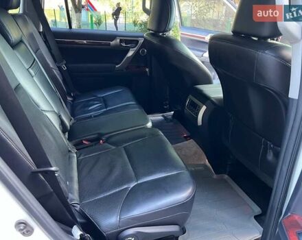 Білий Лексус ГХ, об'ємом двигуна 4.61 л та пробігом 124 тис. км за 27800 $, фото 31 на Automoto.ua