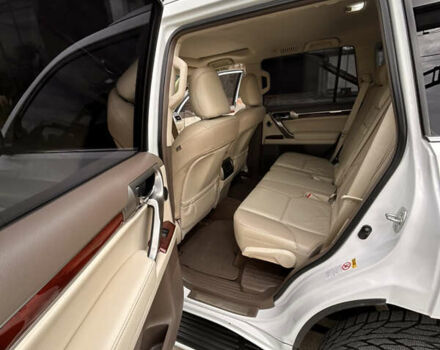 Белый Лексус ГХ, объемом двигателя 4.61 л и пробегом 152 тыс. км за 25000 $, фото 11 на Automoto.ua