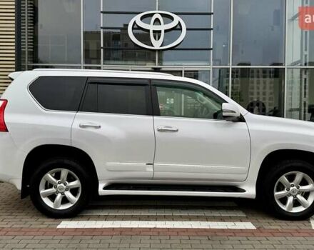 Білий Лексус ГХ, об'ємом двигуна 4.61 л та пробігом 229 тис. км за 24510 $, фото 8 на Automoto.ua