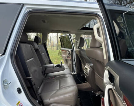 Білий Лексус ГХ, об'ємом двигуна 4.61 л та пробігом 149 тис. км за 30999 $, фото 99 на Automoto.ua