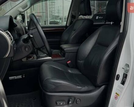 Білий Лексус ГХ, об'ємом двигуна 4.61 л та пробігом 229 тис. км за 24510 $, фото 18 на Automoto.ua