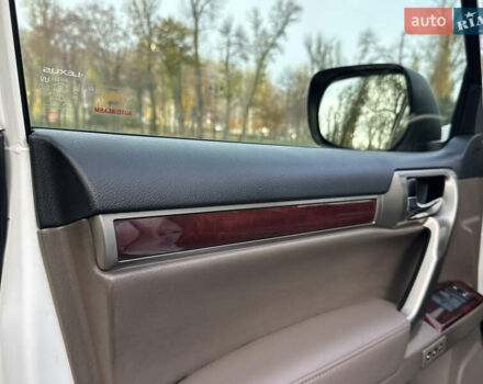 Білий Лексус ГХ, об'ємом двигуна 4.61 л та пробігом 149 тис. км за 30999 $, фото 128 на Automoto.ua