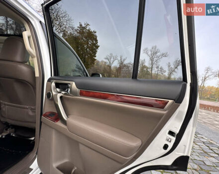 Білий Лексус ГХ, об'ємом двигуна 4.61 л та пробігом 149 тис. км за 30999 $, фото 105 на Automoto.ua