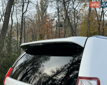 Білий Лексус ГХ, об'ємом двигуна 4.61 л та пробігом 149 тис. км за 30999 $, фото 165 на Automoto.ua