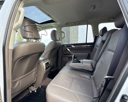 Білий Лексус ГХ, об'ємом двигуна 4.61 л та пробігом 149 тис. км за 30999 $, фото 111 на Automoto.ua