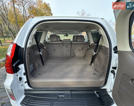 Білий Лексус ГХ, об'ємом двигуна 4.61 л та пробігом 149 тис. км за 30999 $, фото 43 на Automoto.ua