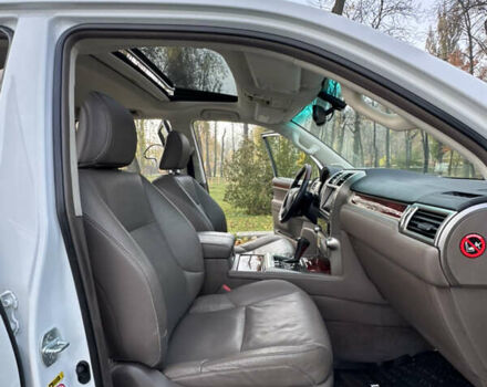 Білий Лексус ГХ, об'ємом двигуна 4.61 л та пробігом 149 тис. км за 30999 $, фото 14 на Automoto.ua