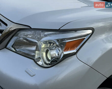 Білий Лексус ГХ, об'ємом двигуна 4.61 л та пробігом 149 тис. км за 30999 $, фото 146 на Automoto.ua