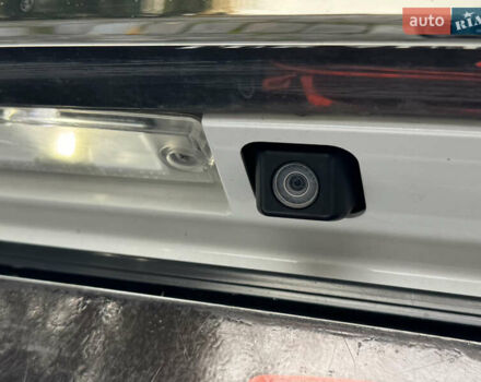 Білий Лексус ГХ, об'ємом двигуна 4.61 л та пробігом 149 тис. км за 30999 $, фото 161 на Automoto.ua