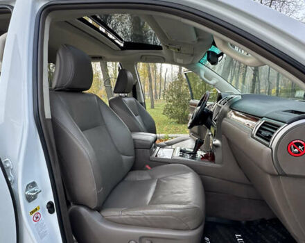 Білий Лексус ГХ, об'ємом двигуна 4.61 л та пробігом 149 тис. км за 30999 $, фото 98 на Automoto.ua