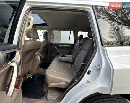 Білий Лексус ГХ, об'ємом двигуна 4.61 л та пробігом 149 тис. км за 30999 $, фото 102 на Automoto.ua