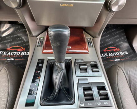 Білий Лексус ГХ, об'ємом двигуна 4.61 л та пробігом 149 тис. км за 30999 $, фото 27 на Automoto.ua