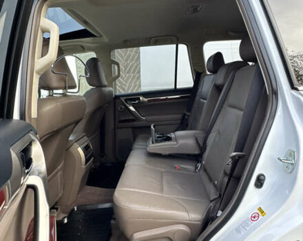 Білий Лексус ГХ, об'ємом двигуна 4.61 л та пробігом 149 тис. км за 30999 $, фото 112 на Automoto.ua