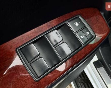 Білий Лексус ГХ, об'ємом двигуна 4.61 л та пробігом 229 тис. км за 24510 $, фото 28 на Automoto.ua