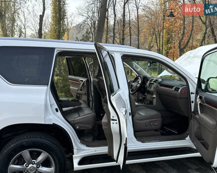 Білий Лексус ГХ, об'ємом двигуна 4.61 л та пробігом 149 тис. км за 30999 $, фото 91 на Automoto.ua
