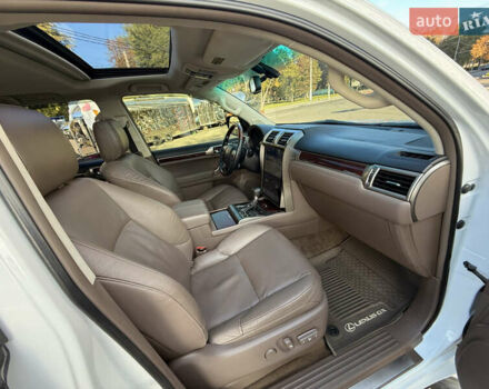 Белый Лексус ГХ, объемом двигателя 4.61 л и пробегом 241 тыс. км за 32000 $, фото 43 на Automoto.ua