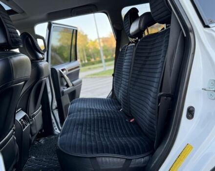 Белый Лексус ГХ, объемом двигателя 4.6 л и пробегом 120 тыс. км за 35500 $, фото 20 на Automoto.ua