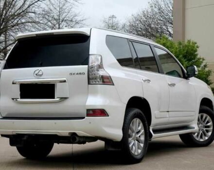 Белый Лексус ГХ, объемом двигателя 4.6 л и пробегом 140 тыс. км за 25500 $, фото 2 на Automoto.ua