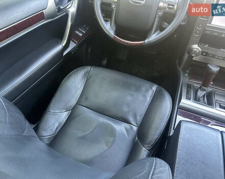 Білий Лексус ГХ, об'ємом двигуна 4.61 л та пробігом 212 тис. км за 29999 $, фото 60 на Automoto.ua