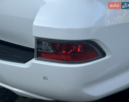 Білий Лексус ГХ, об'ємом двигуна 4.61 л та пробігом 212 тис. км за 29999 $, фото 34 на Automoto.ua