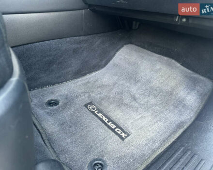 Білий Лексус ГХ, об'ємом двигуна 4.61 л та пробігом 212 тис. км за 29999 $, фото 52 на Automoto.ua