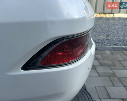 Білий Лексус ГХ, об'ємом двигуна 4.61 л та пробігом 212 тис. км за 29999 $, фото 29 на Automoto.ua