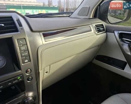 Белый Лексус ГХ, объемом двигателя 4.61 л и пробегом 141 тыс. км за 34500 $, фото 27 на Automoto.ua
