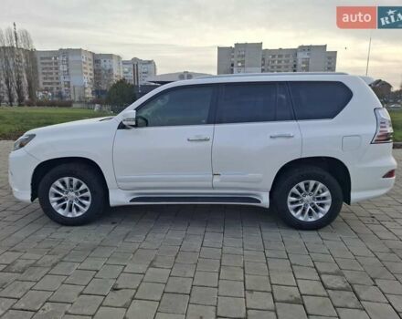 Белый Лексус ГХ, объемом двигателя 4.61 л и пробегом 141 тыс. км за 34500 $, фото 1 на Automoto.ua