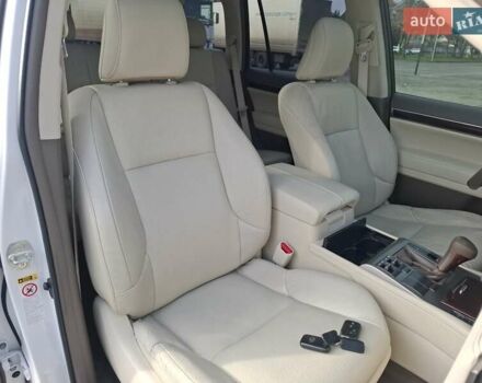 Белый Лексус ГХ, объемом двигателя 4.61 л и пробегом 141 тыс. км за 34500 $, фото 46 на Automoto.ua