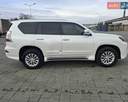 Белый Лексус ГХ, объемом двигателя 4.61 л и пробегом 141 тыс. км за 34500 $, фото 5 на Automoto.ua