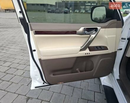 Белый Лексус ГХ, объемом двигателя 4.61 л и пробегом 141 тыс. км за 34500 $, фото 12 на Automoto.ua