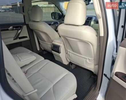 Белый Лексус ГХ, объемом двигателя 4.61 л и пробегом 141 тыс. км за 34500 $, фото 41 на Automoto.ua
