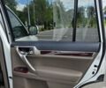 Белый Лексус ГХ, объемом двигателя 4.61 л и пробегом 181 тыс. км за 35500 $, фото 17 на Automoto.ua