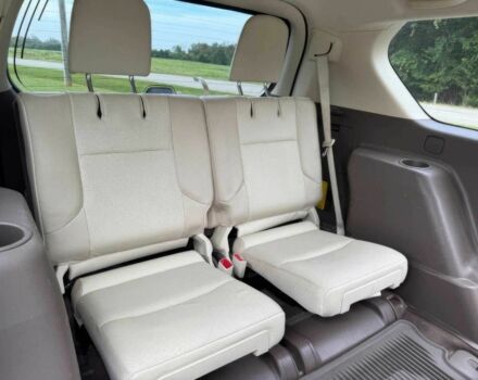 Білий Лексус ГХ, об'ємом двигуна 4.6 л та пробігом 35 тис. км за 26000 $, фото 13 на Automoto.ua