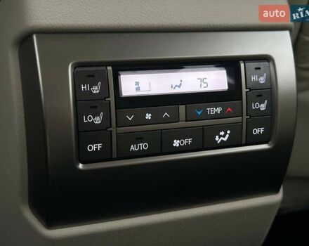 Білий Лексус ГХ, об'ємом двигуна 4.61 л та пробігом 10 тис. км за 47500 $, фото 21 на Automoto.ua