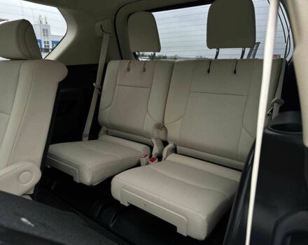 Белый Лексус ГХ, объемом двигателя 4.6 л и пробегом 10 тыс. км за 47500 $, фото 14 на Automoto.ua