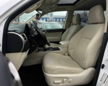 Белый Лексус ГХ, объемом двигателя 4.6 л и пробегом 10 тыс. км за 47500 $, фото 10 на Automoto.ua