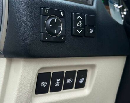 Белый Лексус ГХ, объемом двигателя 4.6 л и пробегом 10 тыс. км за 47500 $, фото 23 на Automoto.ua