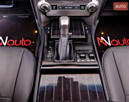 Лексус ГХ 2020 в Одессе на Automoto.ua Белый Лексус ГХ, объемом двигателя 4.6 л и пробегом 56 тыс. км за 49900 $, фото 19 на Automoto.ua