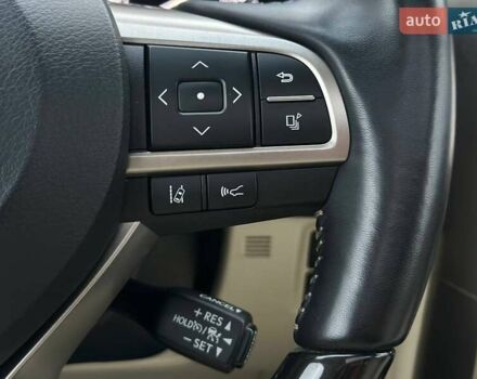 Білий Лексус ГХ, об'ємом двигуна 4.61 л та пробігом 10 тис. км за 47500 $, фото 24 на Automoto.ua