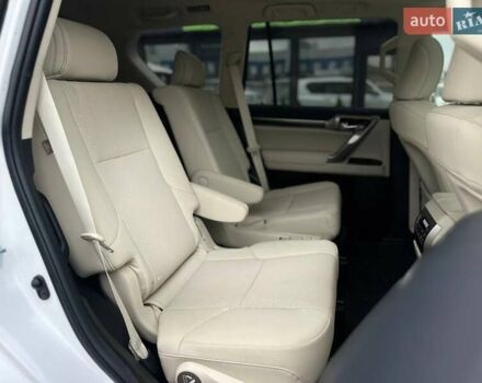 Білий Лексус ГХ, об'ємом двигуна 4.61 л та пробігом 10 тис. км за 47500 $, фото 15 на Automoto.ua
