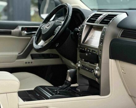 Белый Лексус ГХ, объемом двигателя 4.6 л и пробегом 10 тыс. км за 47500 $, фото 9 на Automoto.ua