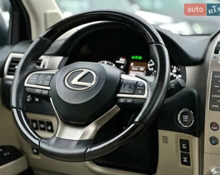 Білий Лексус ГХ, об'ємом двигуна 4.61 л та пробігом 10 тис. км за 47500 $, фото 22 на Automoto.ua