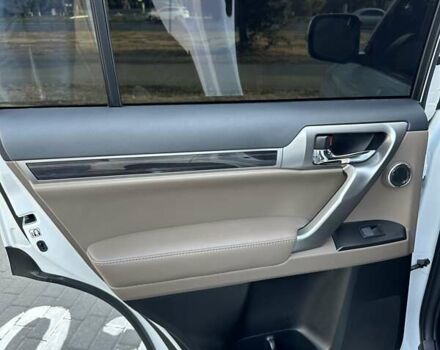 Белый Лексус ГХ, объемом двигателя 4.61 л и пробегом 13 тыс. км за 74999 $, фото 23 на Automoto.ua