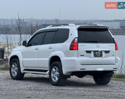 Белый Лексус ГХ, объемом двигателя 4.7 л и пробегом 167 тыс. км за 16400 $, фото 1 на Automoto.ua