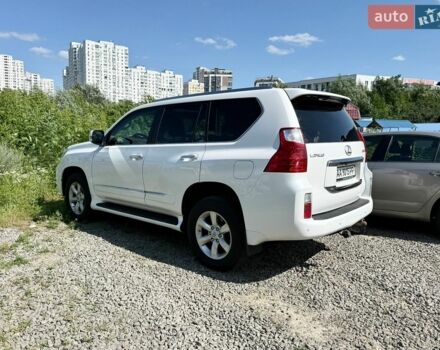 Белый Лексус ГХ, объемом двигателя 4.6 л и пробегом 235 тыс. км за 24999 $, фото 1 на Automoto.ua