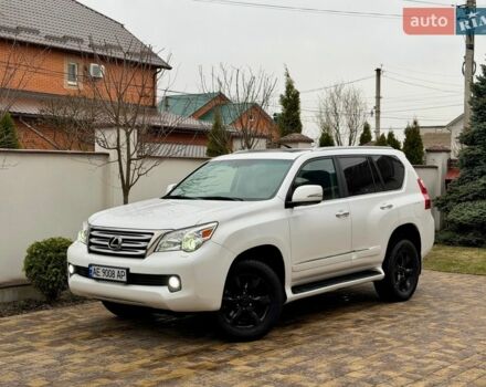Белый Лексус ГХ, объемом двигателя 4.6 л и пробегом 210 тыс. км за 25500 $, фото 1 на Automoto.ua