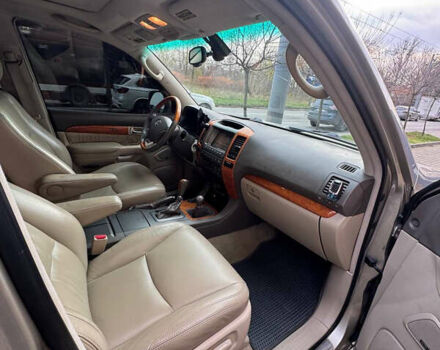 Бежевий Лексус ГХ, об'ємом двигуна 4.66 л та пробігом 349 тис. км за 15000 $, фото 9 на Automoto.ua