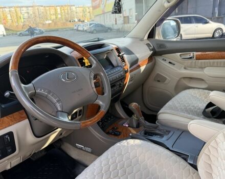 Бежевый Лексус ГХ, объемом двигателя 4.7 л и пробегом 247 тыс. км за 13950 $, фото 6 на Automoto.ua
